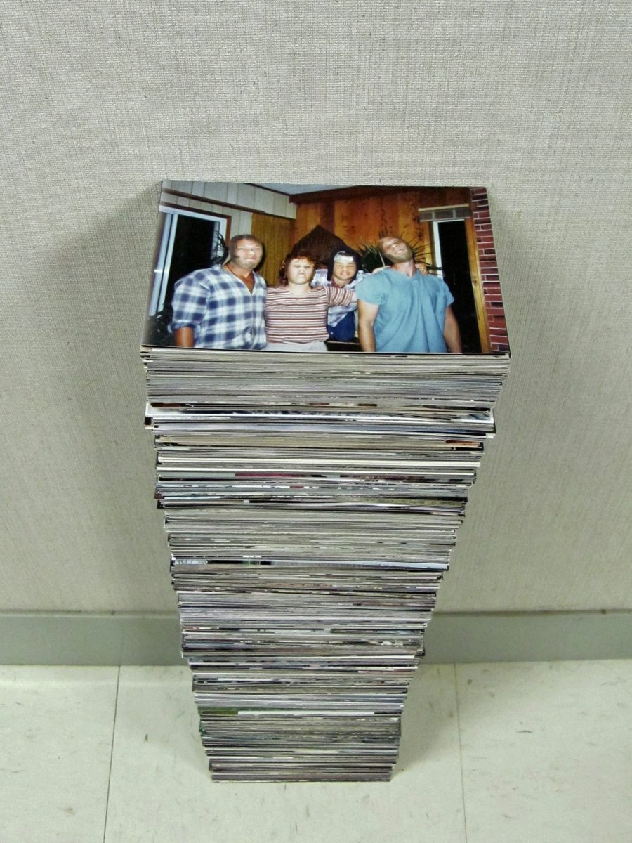 photo gallery - stack of photos